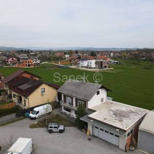 Stambeno poslovni objekt u Samoboru