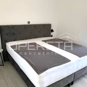 Stan 2s+ studio, 50m od mora, Srima