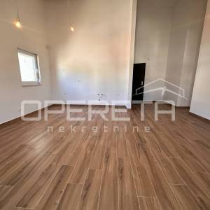 Stan 57,6 m2 s garažom, novogradnja, Cavtat