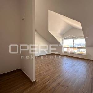 Stan 84,94 m2 s vrtom i 2 parkinga, novogradnja, Cavtat