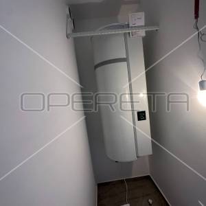 Stan na dvije etaže, 50 m od mora u Tisnom, 95 m2