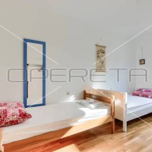 Stan na rivi, prvi red, Otok Pag, 49,49m2
