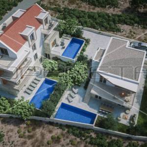 Stan s bazenom i vrtom u Stivašnici, 260,40 m2
