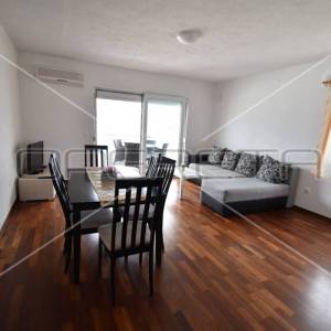 Stan s pogledom na more 55m2, lođa 10m2, Okrug Gornji, Čiovo