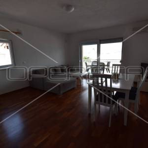 Stan s pogledom na more 55m2, lođa 10m2, Okrug Gornji, Čiovo