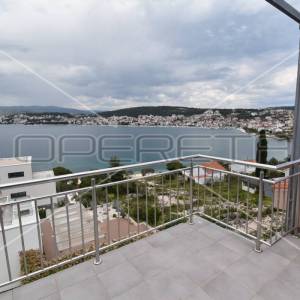 Stan s pogledom na more, S5, 70 m2, terasa 20 m2, Okrug Gornji, Čiovo