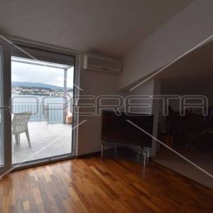 Stan s pogledom na more, S5, 70 m2, terasa 20 m2, Okrug Gornji, Čiovo