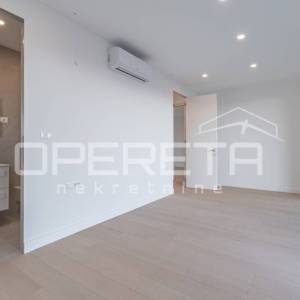 Stan u novogradnji s otvorenim pogledom prema moru, 163,59  m²