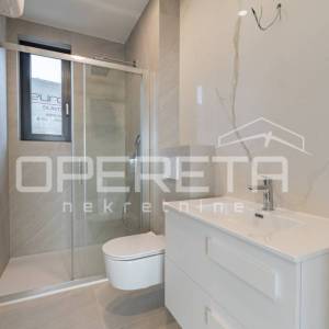 Stan u novogradnji s otvorenim pogledom prema moru, 163,59  m²