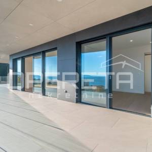 Stan u novogradnji s otvorenim pogledom prema moru, 165,55 m²