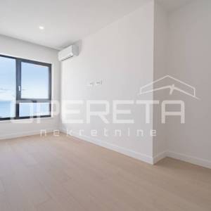 Stan u novogradnji s otvorenim pogledom prema moru, 165,55 m²