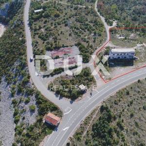 STINICA -kuća-zgrada 500m2 + teren 4285 m2 za apartmane / boutique hotel / hostel / motel / poslovno - apartmansku namjenu...