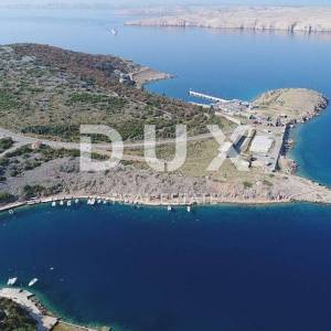 STINICA -kuća-zgrada 500m2 + teren 4285 m2 za apartmane / boutique hotel / hostel / motel / poslovno - apartmansku namjenu...