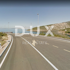STINICA -kuća-zgrada 500m2 + teren 4285 m2 za apartmane / boutique hotel / hostel / motel / poslovno - apartmansku namjenu...