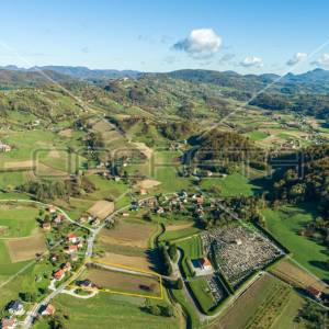 Stjepana Radića, Zemljište, 32.000,00 EUR