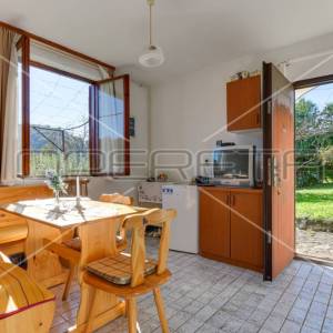 Stjepana Radića, Zgrada, 55.000,00 EUR
