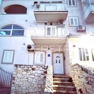 Supetar, otok Brač – investicijska prilika!