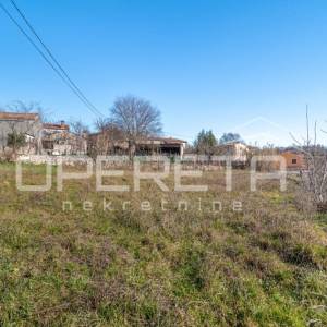 Tinjan , Tinjan, 515,00 m2, 79.000,00 EUR