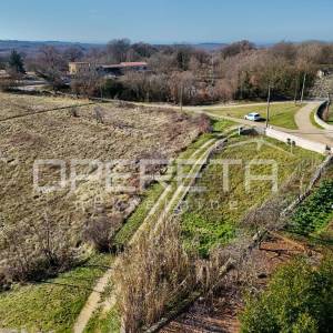 Tinjan , Tinjan, 515,00 m2, 79.000,00 EUR