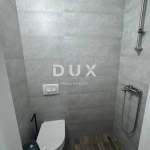 TISNO, MURTER - INVESTICIJA! Poslovni prostor u 1. redu do mora