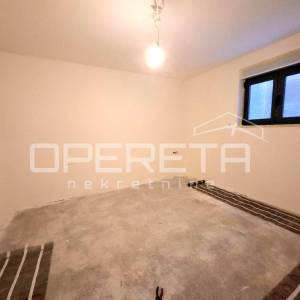 Top lokacija u Dalmaciji – Rogoznica, 70m od mora, useljenje ljeto 2025!