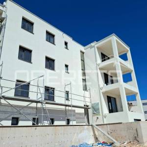 Top lokacija u Dalmaciji – Rogoznica, 70m od mora, useljenje ljeto 2025!