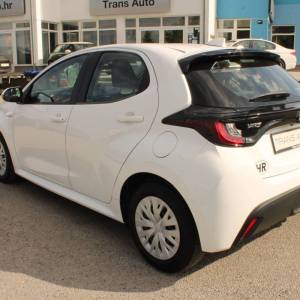 Toyot Yaris 1.5 Hybrid AUTOMATIK *KAMERA*