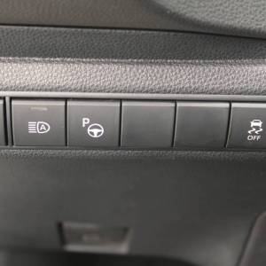 Toyota Corolla 1.8 Hybrid AUTOMATIK *NAVIGACIJA, KAMERA*