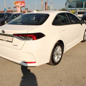 Toyota Corolla 1.8 Hybrid AUTOMATIK *KAMERA*