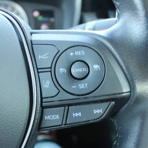 Toyota Corolla 1.8 Hybrid AUTOMATIK *KAMERA*