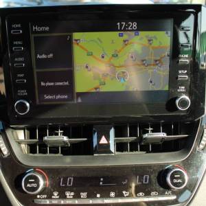 Toyota Corolla 1.8 Hybrid AUTOMATIK *LED, NAVIGACIJA, KAMERA*