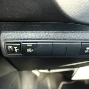 Toyota Corolla 1.8 Hybrid AUTOMATIK *LED, KAMERA*