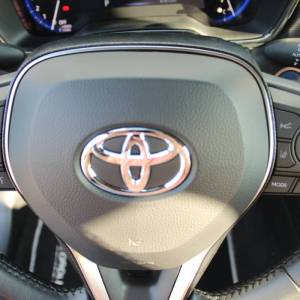 Toyota Corolla 1.8 Hybrid AUTOMATIK *NAVIGACIJA,KAMERA*
