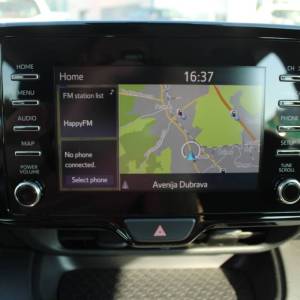 Toyota Yaris 1.5 Hybrid AUTOMATIK *NAVIGACIJA, KAMERA*