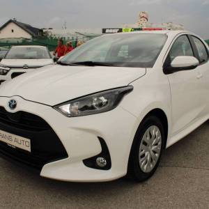 Toyota Yaris 1.5 Hybrid AUTOMATIK *NAVIGACIJA, KAMERA*