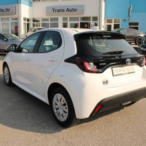 Toyota Yaris 1.5 Hybrid Dynamic AUTOMATIK *KAMERA*