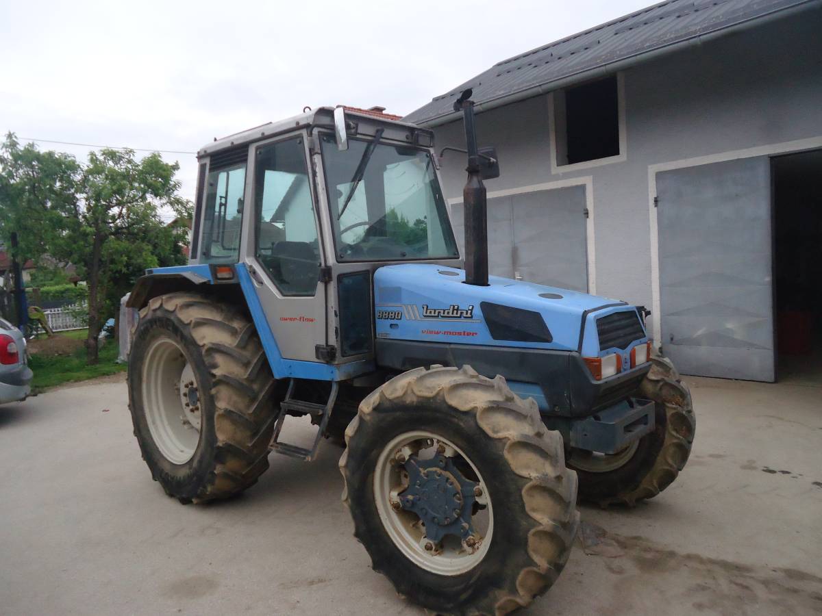 traktor LANDINI 8880