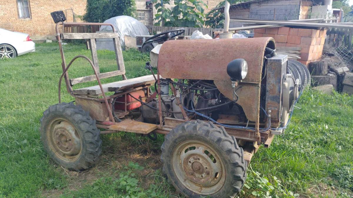 Traktor ručni rad 4x4, reduktor