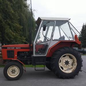 traktor zetor 5211 89 g