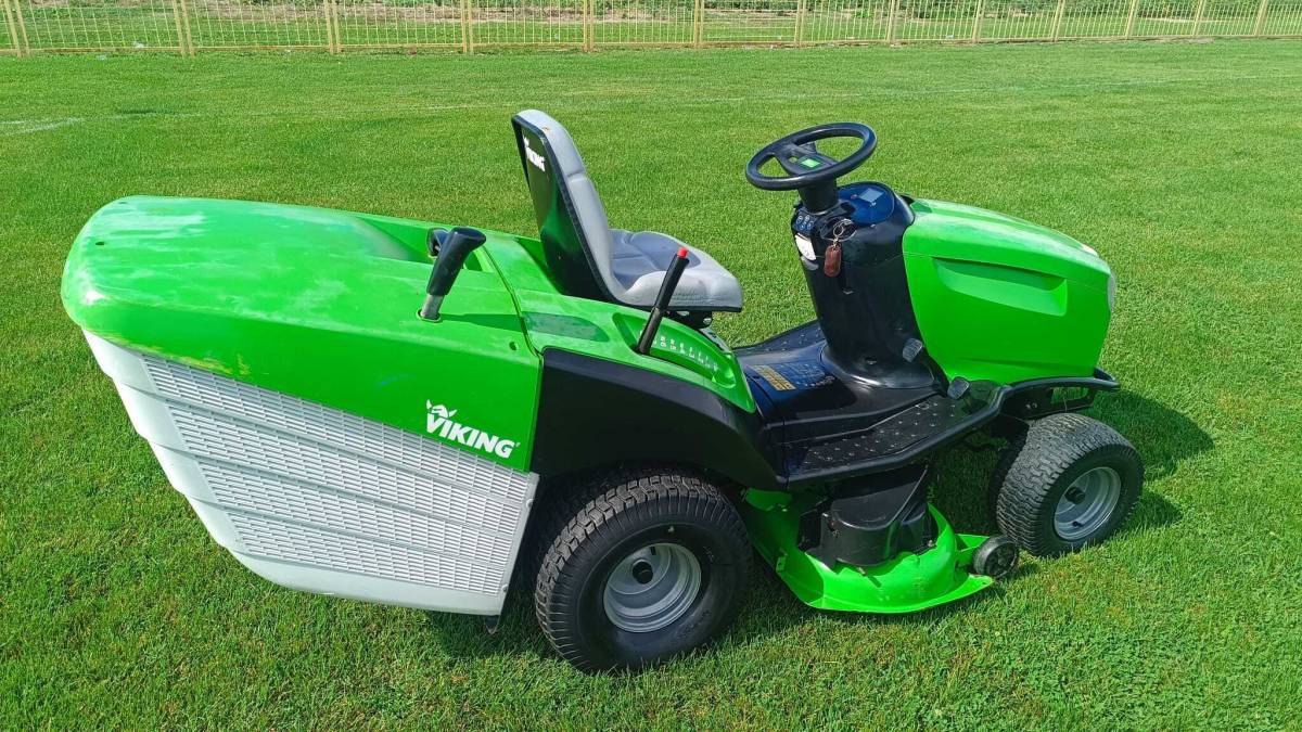 Traktorska kosilica Viking MT6112 ZL