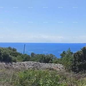 Trget (Istra) - građevinsko zemljište, predivan pogled mora!