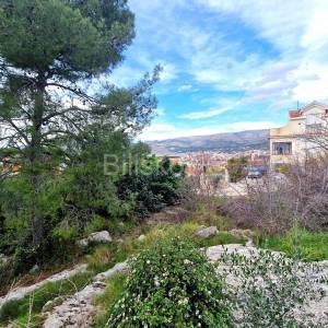 Trogir, Čiovo, atraktivno građevinsko zemljište, na prodaju