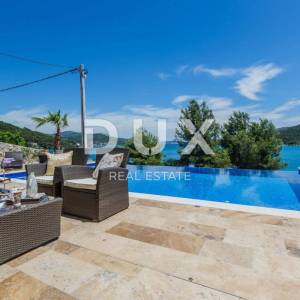 TROGIR, MARINA - Prekrasna luksuzna vila pokraj mora