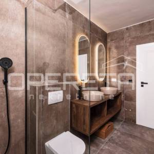 Trosoban stan s pogledom na more, 114 m2, 300 m od mora, Sabunike, Privlaka