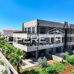 Trosoban stan u novogradnji,110 m2, 300 m od mora, Sabunike, Privlaka