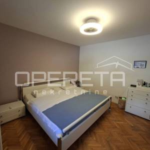 Trosobni stan sa natkrivenom terasom 112 m2, Blatine