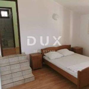 TURANJ - hotel prvi red do mora