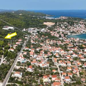 UGLJAN, PREKO – Građevinsko zemljište 536 m² s panoramskim pogledom na more i Za