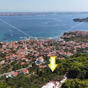 UGLJAN, PREKO – Građevinsko zemljište 536 m² s panoramskim pogledom na more i Za