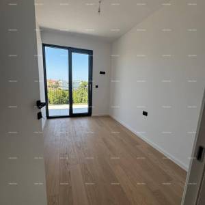 UMAG – Novogradnja! Stan s vrtom i terasom u modernom stambenom kompleksu, 0-08